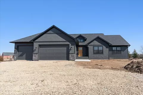 1240 195th Ave, New Richmond, WI 54017