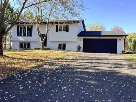19158 Kent St NW, Elk River, MN 55330