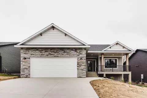 3265 Allison Ln NE, Rochester, MN 55906