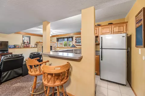 Kitchen - 300 7th St SW, Plainview, MN 55964 photo 6 of 6