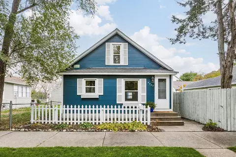 4522 James Ave N, Minneapolis, MN 55412