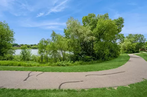 8469 S Pond Trl, Champlin, MN 55316 photo 19
