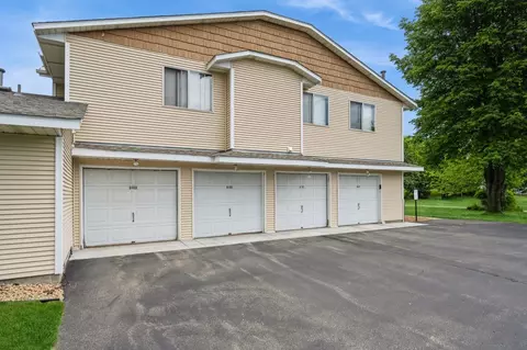 8469 S Pond Trl, Champlin, MN 55316 photo 17