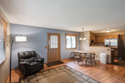 8469 S Pond Trl, Champlin, MN 55316 photo 4