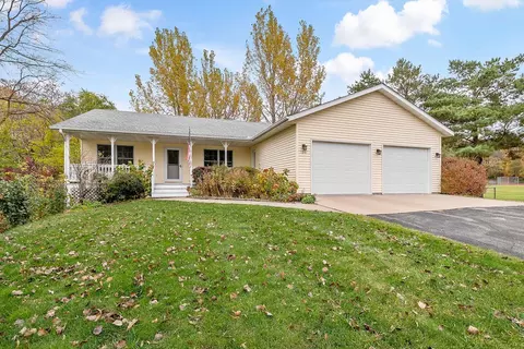 100 Park St, Elko New Market, MN 55054