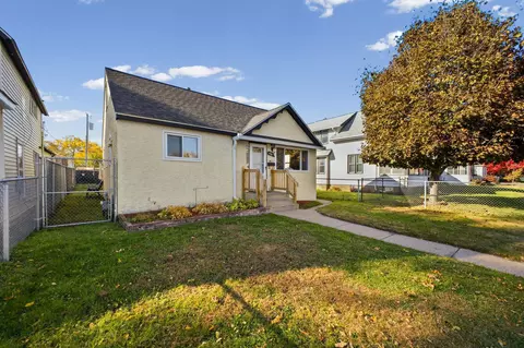 440 5th Ave S, South Saint Paul, MN 55075