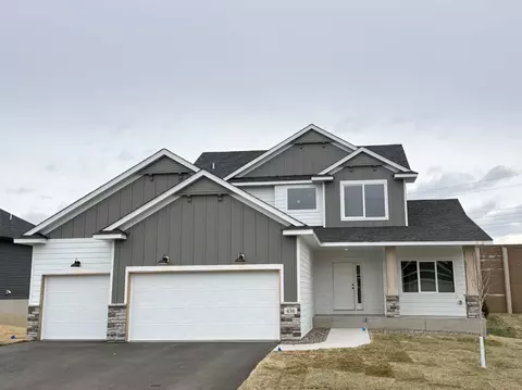 436 Mario Dr, Vadnais Heights, MN 55127