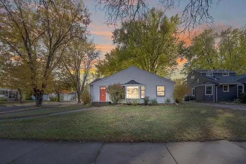 744 Arlington Ave W, Saint Paul, MN 55117