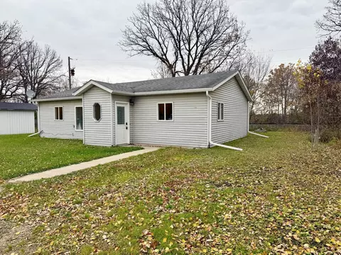 17888 NE 132nd Ave NE, Thief River Falls, MN 56701