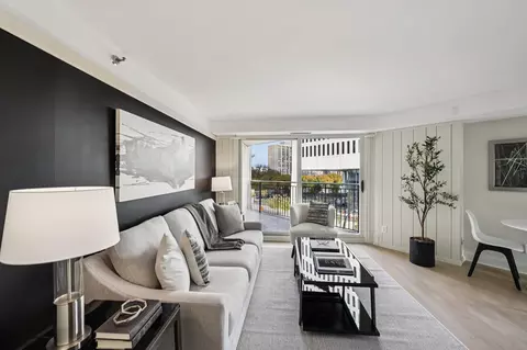 121 Washington Ave S #318, Minneapolis, MN 55401