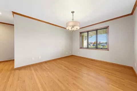 Living - 1802 Eagle Ct, Faribault, MN 55021 photo 7 of 7