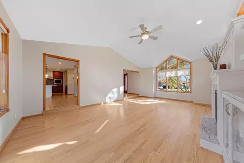 Living - 1802 Eagle Ct, Faribault, MN 55021 photo 4 of 7