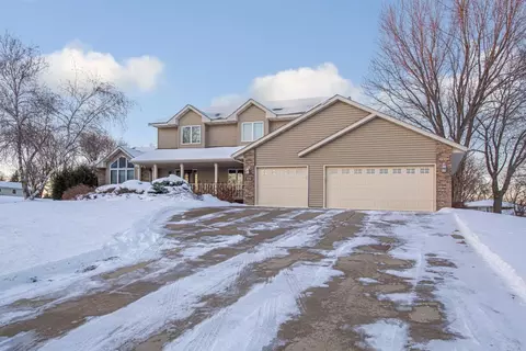 Exterior - 1802 Eagle Ct, Faribault, MN 55021 photo 2 of 17
