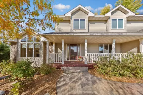 Exterior - 1802 Eagle Ct, Faribault, MN 55021 photo 16 of 17