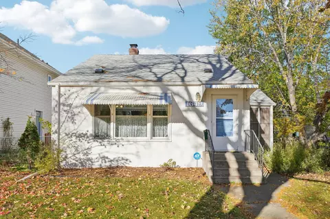 1649 Margaret St, Saint Paul, MN 55106