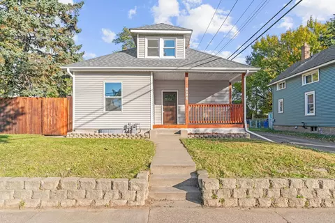 1069 Case Ave, Saint Paul, MN 55106