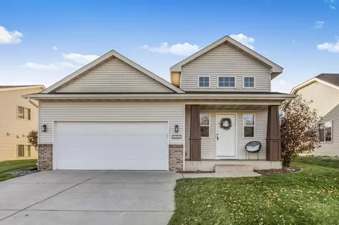 1156 Orchid Dr NE, Sauk Rapids, MN 56379