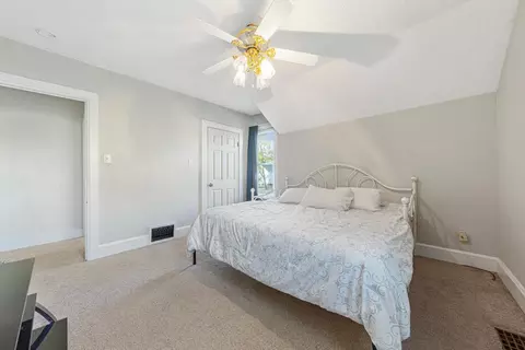 Bedroom - 626 4th Ave NW, Faribault, MN 55021 photo 9 of 9