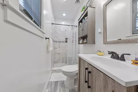 Bath - 626 4th Ave NW, Faribault, MN 55021 photo 1 of 2