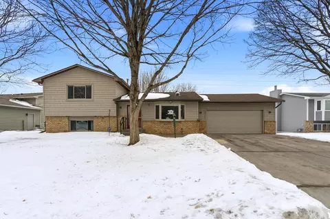 9345 Washburn Ave N, Brooklyn Park, MN 55444