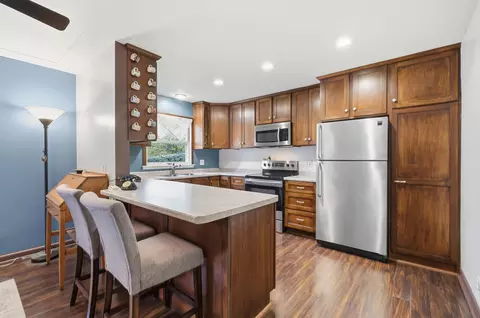 306 Herman Ter, Hopkins, MN 55343
