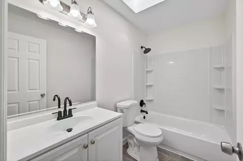 Bath - 7702 114th Ave N, Champlin, MN 55316 photo 1 of 2