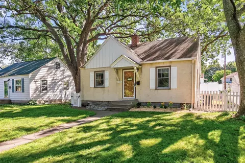 4507 5th St NE, Columbia Heights, MN 55421