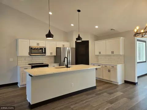 Kitchen - 1427 Cullen St, Saint Peter, MN 56082 photo 1 of 3