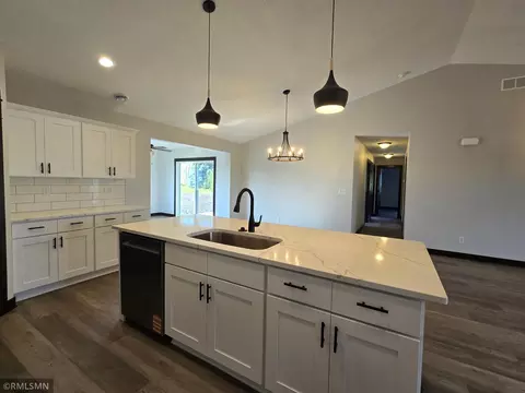 Kitchen - 1427 Cullen St, Saint Peter, MN 56082 photo 3 of 3