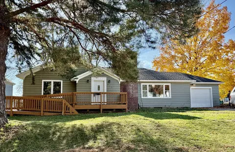 215 Lake St W, Waterville, MN 56096