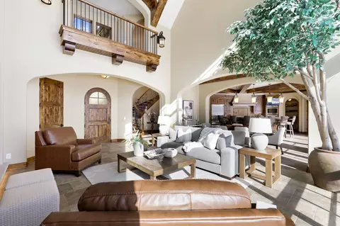 Living - 4680 Palmer Pointe Rd, Excelsior, MN 55331 photo 6 of 19