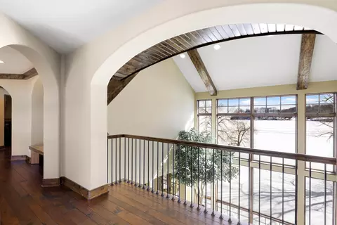 Entry Way - 4680 Palmer Pointe Rd, Excelsior, MN 55331 photo 5 of 20