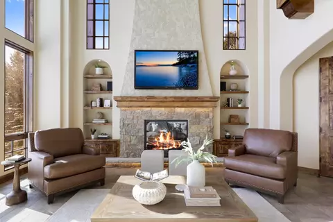Living - 4680 Palmer Pointe Rd, Excelsior, MN 55331 photo 9 of 19