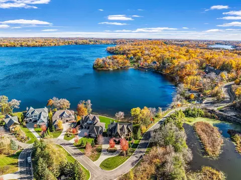 View/Area - 4680 Palmer Pointe Rd, Excelsior, MN 55331 photo 11 of 25