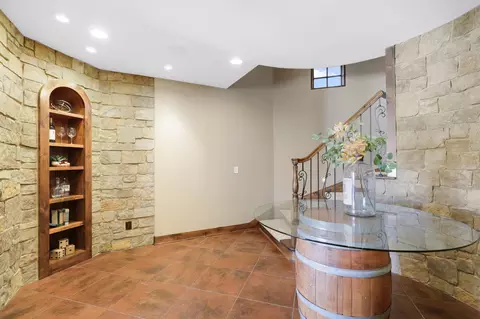 Entry Way - 4680 Palmer Pointe Rd, Excelsior, MN 55331 photo 12 of 20