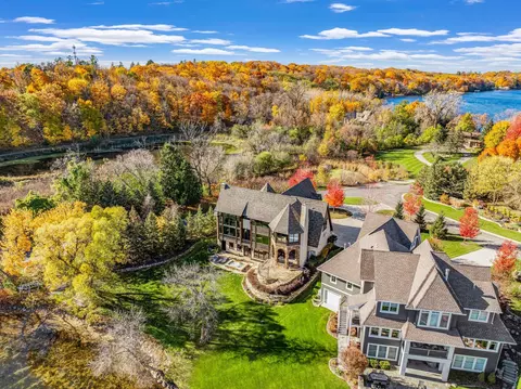 View/Area - 4680 Palmer Pointe Rd, Excelsior, MN 55331 photo 8 of 25