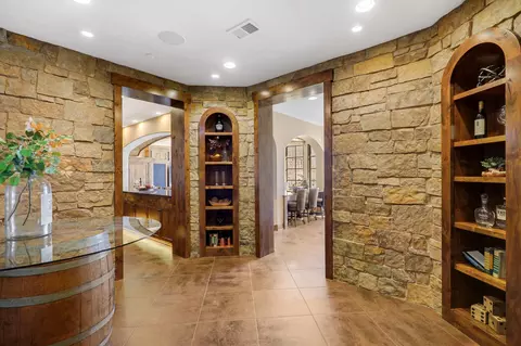 Entry Way - 4680 Palmer Pointe Rd, Excelsior, MN 55331 photo 13 of 20