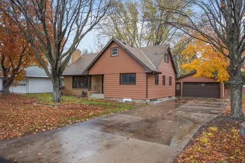 Exterior - 2318 10th Ave S, Saint Cloud, MN 56301 photo 2 of 12