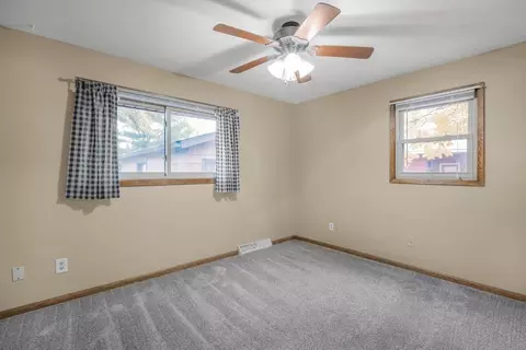 Bedroom - 2318 10th Ave S, Saint Cloud, MN 56301 photo 3 of 7