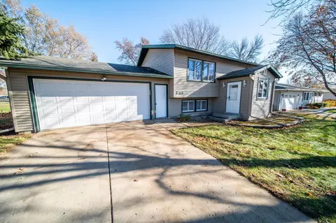 202 6th Ave NE, Kasson, MN 55944