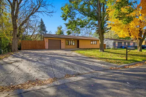 673 Glendale St, Owatonna, MN 55060