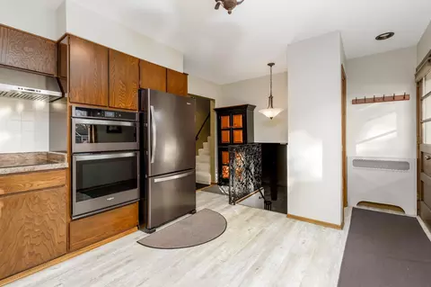 Entry Way - 1002 12th Ave NE, Brainerd, MN 56401 photo 1 of 1