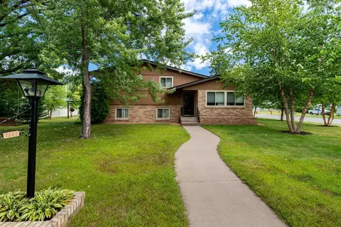 Exterior - 1002 12th Ave NE, Brainerd, MN 56401 photo 4 of 6