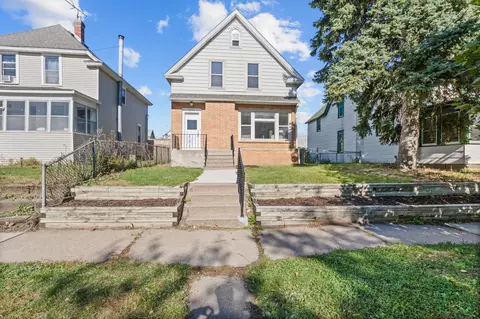 757 Jessamine Ave E, Saint Paul, MN 55106