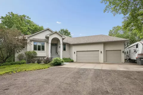3882 219th Ln NE, East Bethel, MN 55011