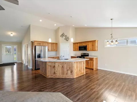 Kitchen - 15123 Wild Ave, Brainerd, MN 56401 photo 2 of 4