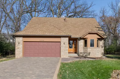 15700 La Bon Ter, Minnetonka, MN 55345