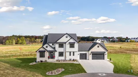 2702 Mayo Prairie Ln SW, Rochester, MN 55902