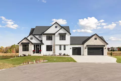 2702 Mayo Prairie Ln SW, Rochester, MN 55902