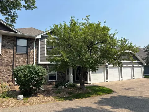 6804 Langford Dr, Edina, MN 55436